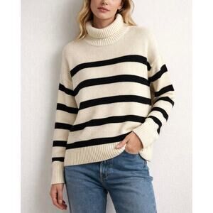 CAARA Cream & Black Striped Turtleneck Sweater Size Medium 100% Cotton